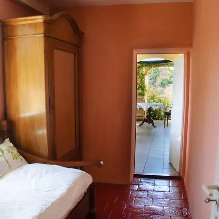 Chez Marianne Bed & Breakfast
